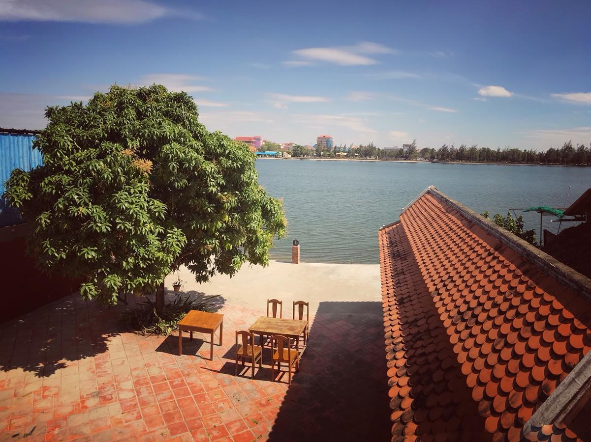 Vimean Riverside Boutique Kampot Exterior photo
